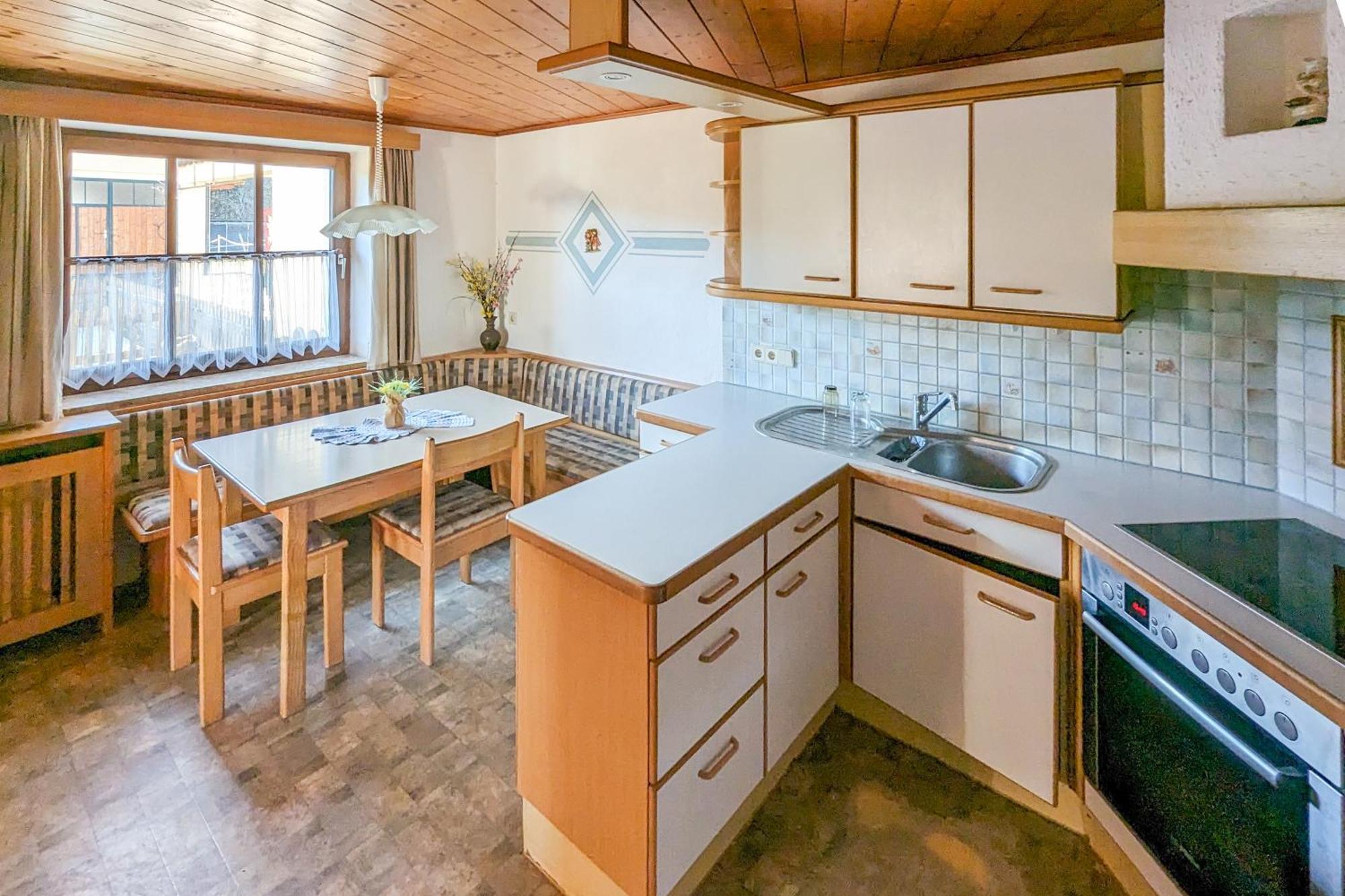 Private Farmhouse Escape - Ideal For Up To 8 Guests Seeham Luaran gambar